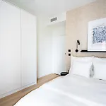 J&k Towarowa Towers Apartment *