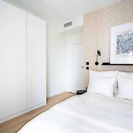 J&k Towarowa Towers Apartamento *