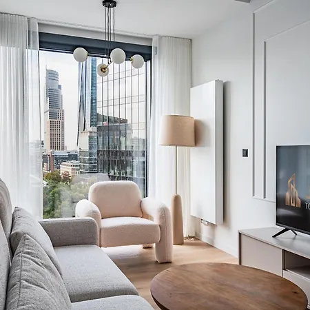 J&k Towarowa Towers Apartment